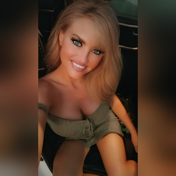 Meet your Posher, Angela - Picture 5 of 11